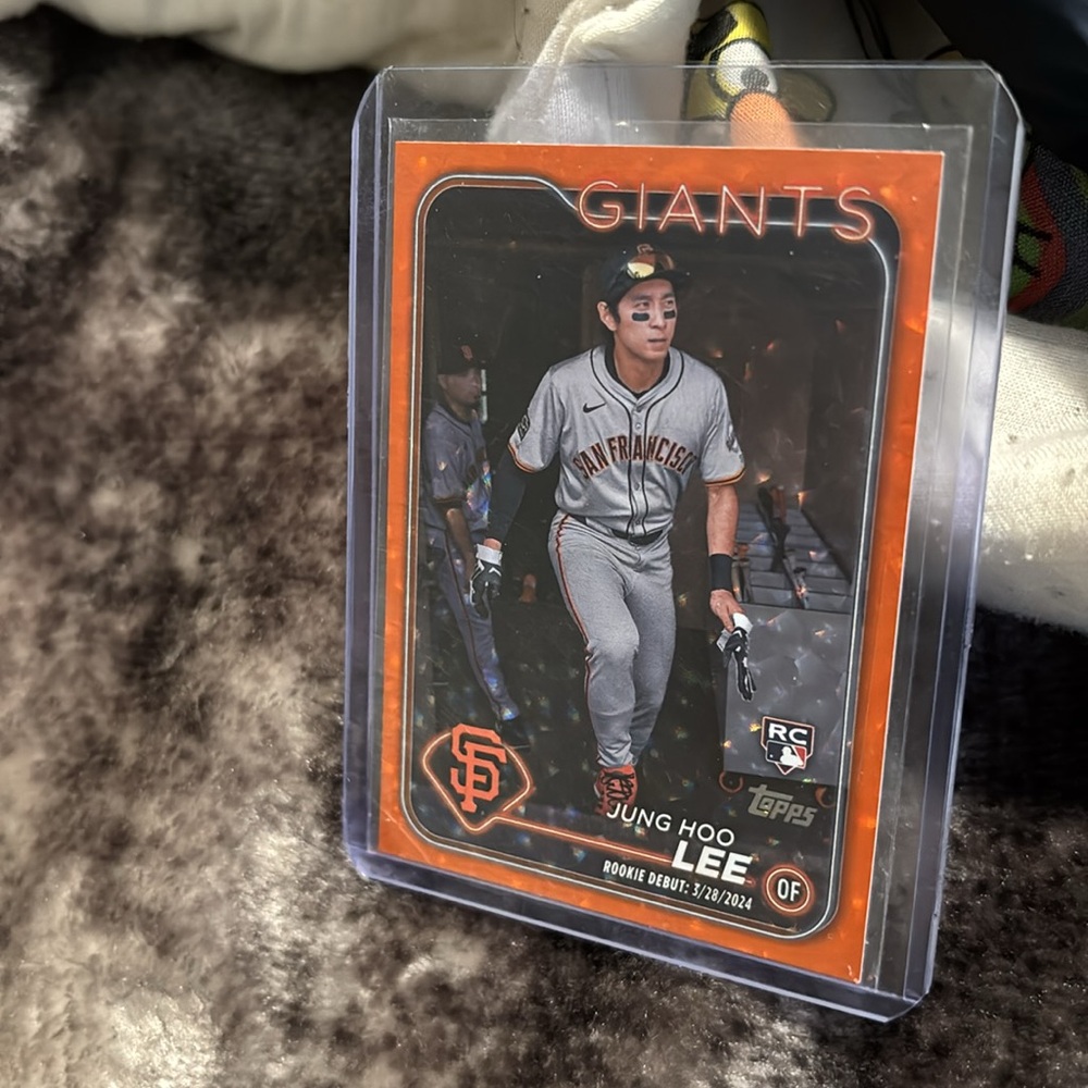 Jung Hoo Lee 2024 Topps Update RC #US343 Debut Orange Foil Parallel /299